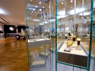 omega-museum-2